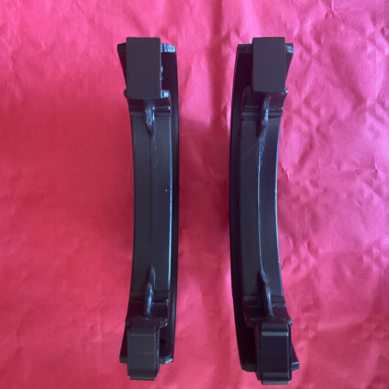BSA A65 / A75 - Conical Hub Brake Shoes – Image 3