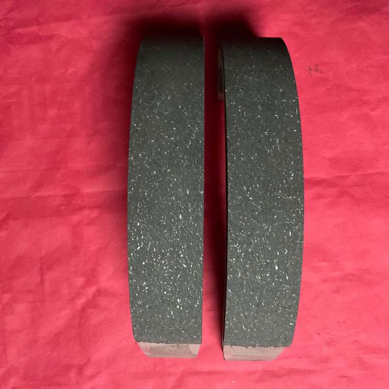AJS / Matchless 'Interim Models' Brake Shoes – Image 2